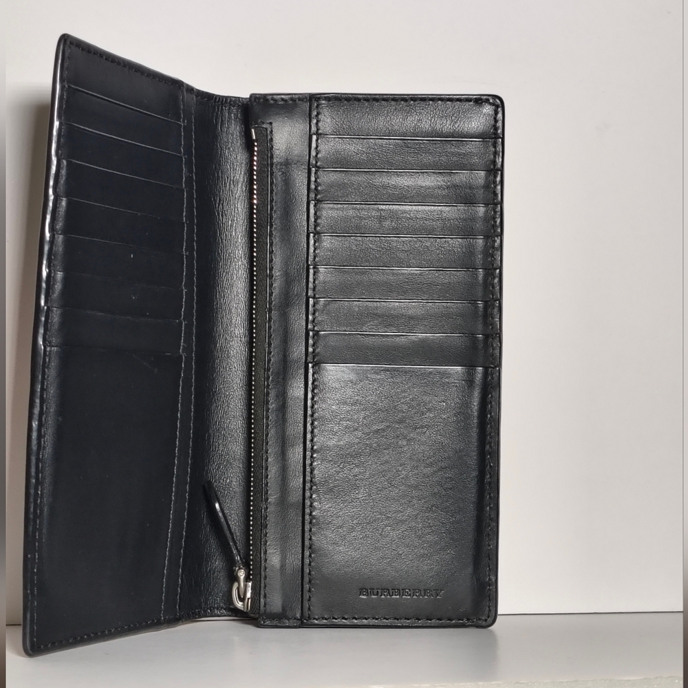 Burberry Checkered Passport Holder - Picture 3 of 9